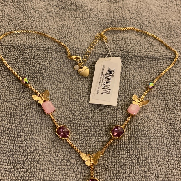 Betsey Johnson Butterfly 🦋 necklace - Picture 5 of 6